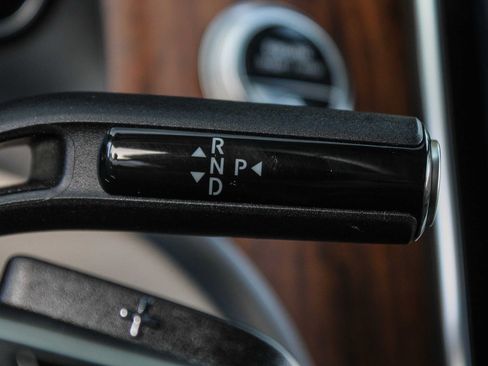 Used 2025 Mercedes-Benz GLC 300 image 23