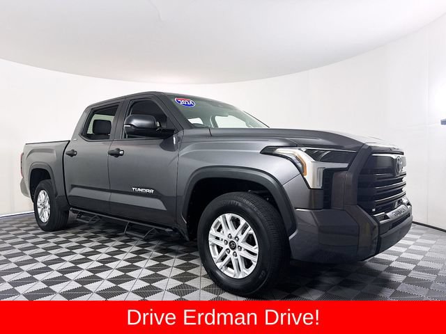 Used 2024 Toyota Tundra SR5 w/ SR5 Convenience Package RWD image 1