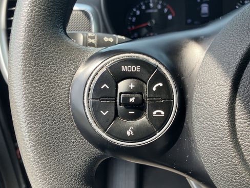 Used 2021 Kia Soul S FWD image 28