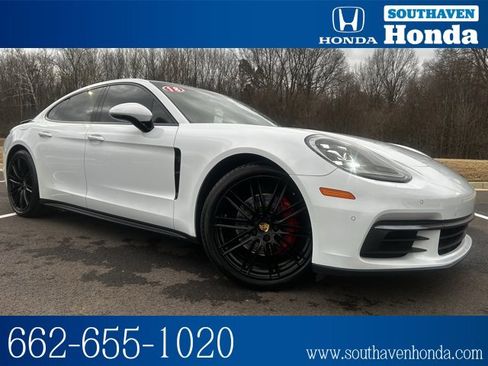 Used 2018 Porsche Panamera 4 image 1