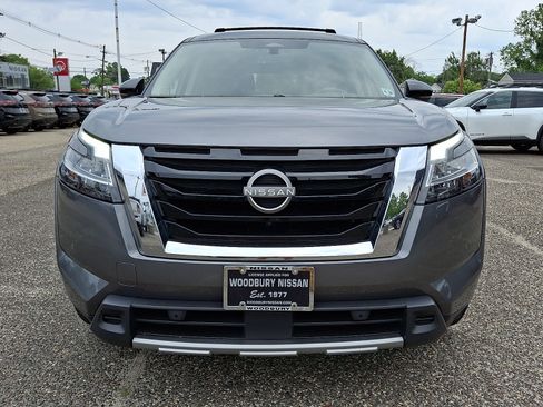 Certified 2023 Nissan Pathfinder SL w/ SL Premium Package AWD/4WD image 2