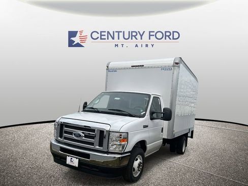 New 2025 Ford E-350 and Econoline 350 Super Duty w/ Power Equipment Group image 5