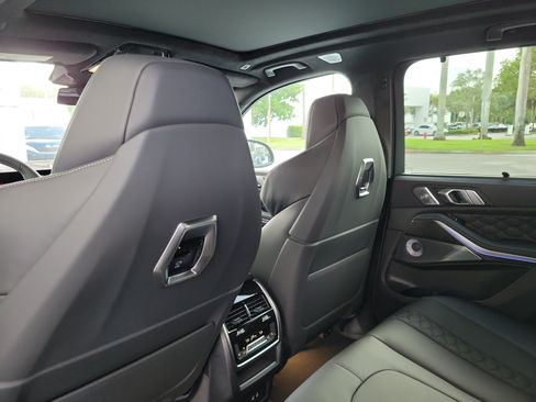 New 2026 BMW X5 M Competition w/ Executive Package AWD/4WD image 10