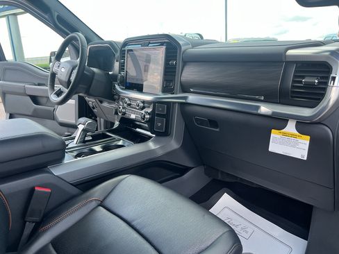 New 2025 Ford F150 Lariat w/ Equipment Group 501A Mid image 22