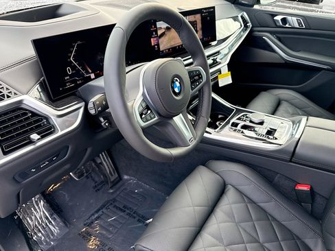 New 2026 BMW X5 xDrive40i w/ M Sport Package AWD/4WD image 26