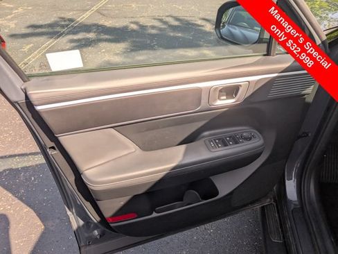 Certified 2025 Hyundai Santa Fe SEL AWD/4WD image 14