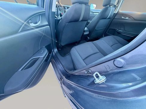 Used 2016 Honda Civic EX image 7