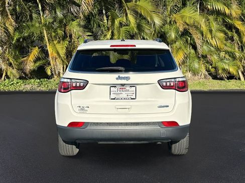 Used 2018 Jeep Compass Latitude w/ Cold Weather Group image 6