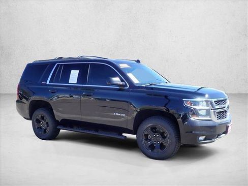 Used 2018 Chevrolet Tahoe LT w/ Luxury Package AWD/4WD image 6