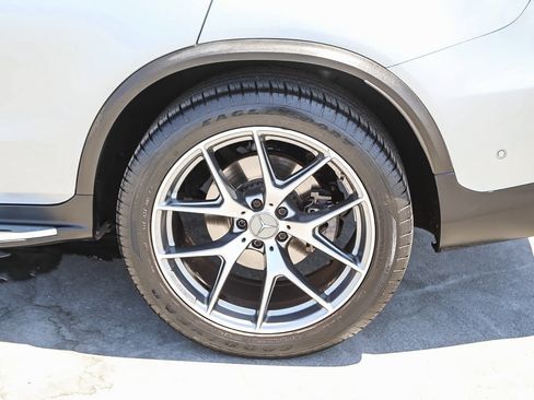 Used 2021 Mercedes-Benz GLC 43 AMG 4MATIC Coupe image 11