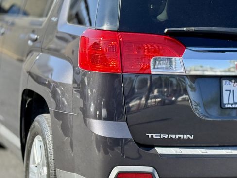 Used 2015 GMC Terrain SLT FWD image 11