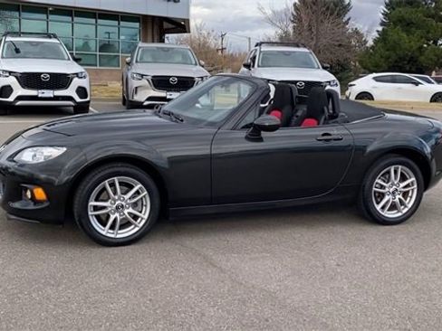 Used 2013 MAZDA MX-5 Miata Sport image 6