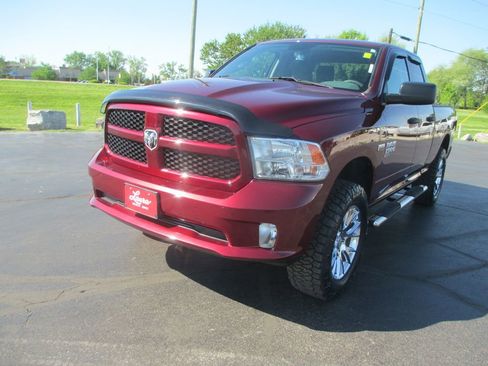 Used 2019 RAM 1500 Express w/ Express Value Package image 10