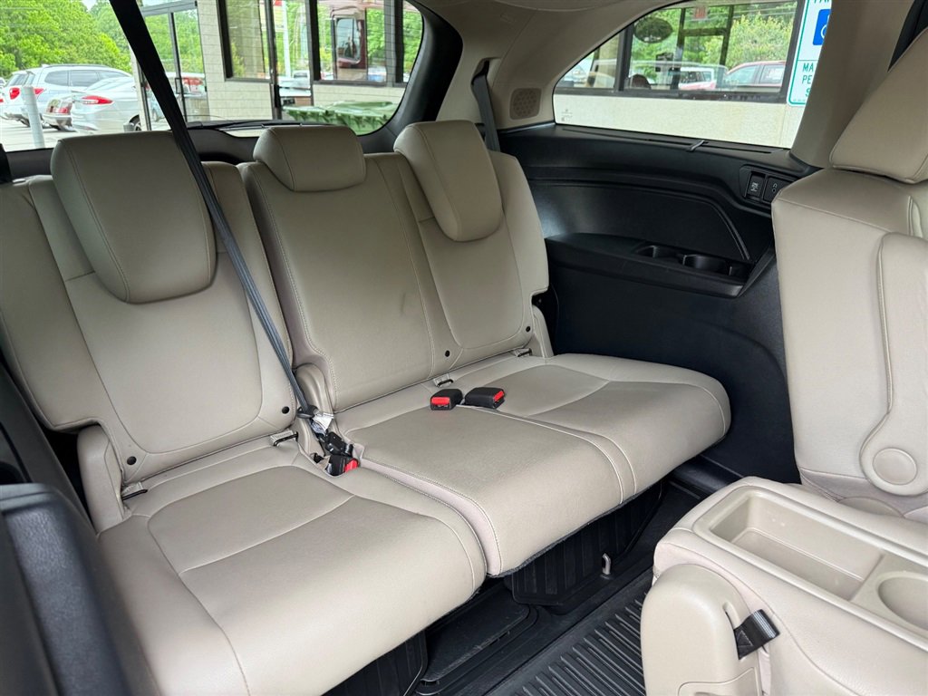 Used 2020 Honda Odyssey Elite image 7