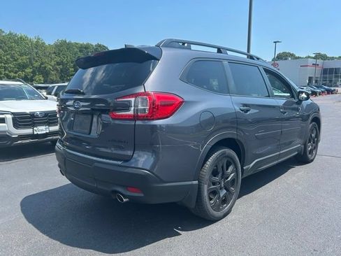 Used 2023 Subaru Ascent Onyx Edition AWD/4WD image 4