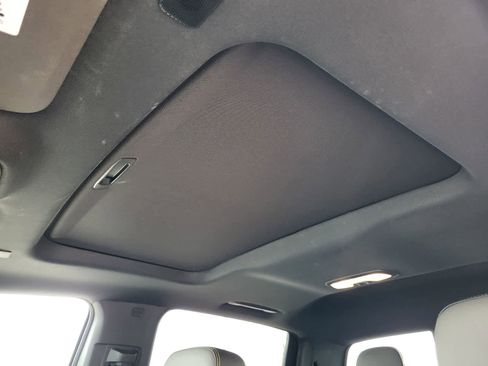 Used 2025 Chevrolet Colorado ZR2 w/ Technology Package image 15