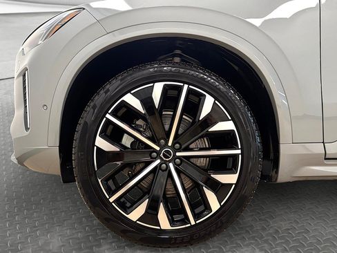 Used 2026 Volvo XC90 B6 Plus AWD/4WD image 44