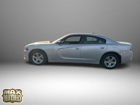 Used 2023 Dodge Charger SXT image 5