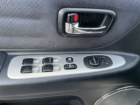 Used 2004 Lexus IS 300 image 31