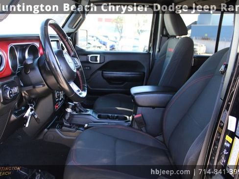 Used 2022 Jeep Gladiator Rubicon w/ Cold Weather Group image 46