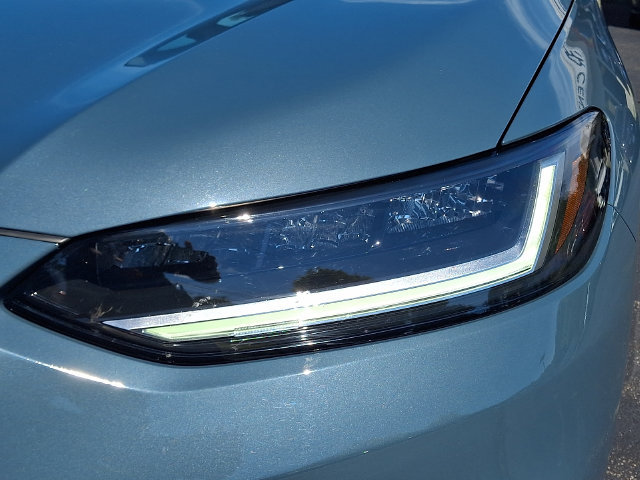 Used 2025 Honda HR-V LX image 9