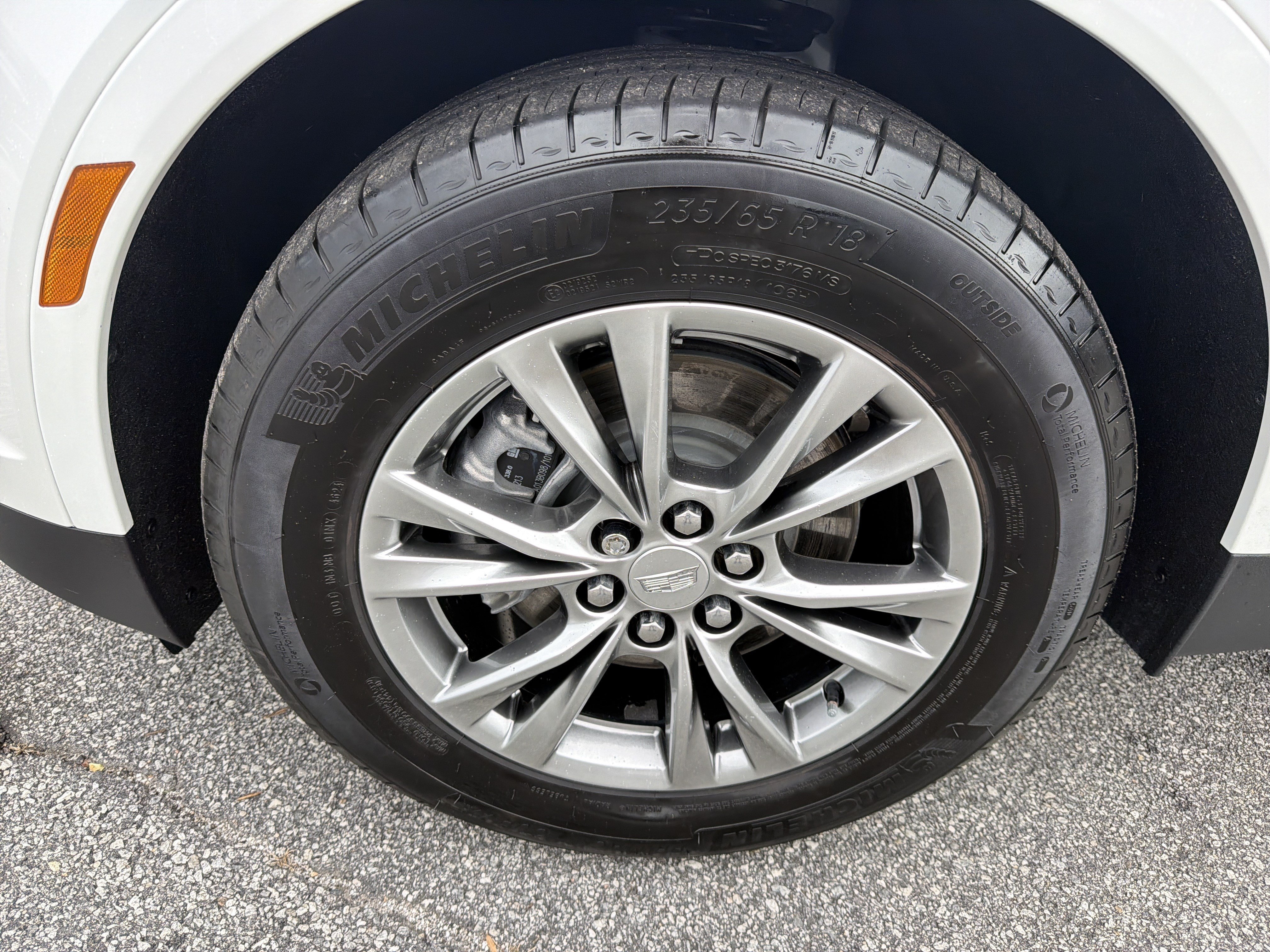 Used 2021 Cadillac XT5 Premium Luxury FWD image 12