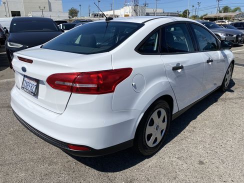 Used 2016 Ford Focus S FWD image 9