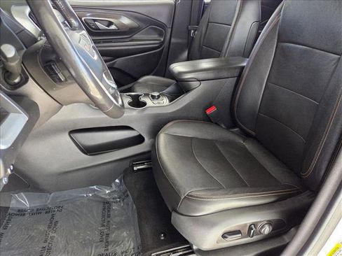 Used 2021 GMC Terrain SLT image 15