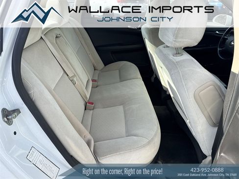 Used 2014 Chevrolet Impala LT w/ LT Sunroof Package image 43