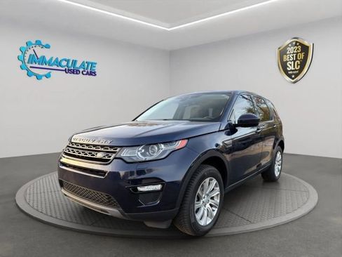 Used 2016 Land Rover Discovery Sport SE image 1