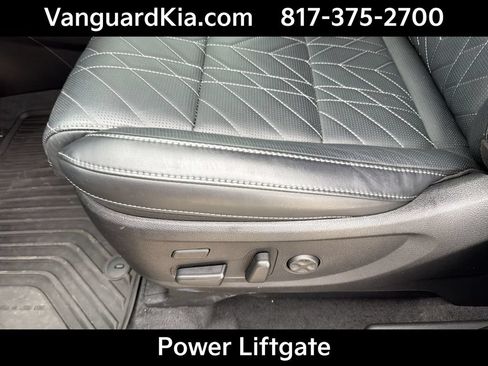 Certified 2025 Kia Telluride SX Prestige X-Line AWD/4WD image 16
