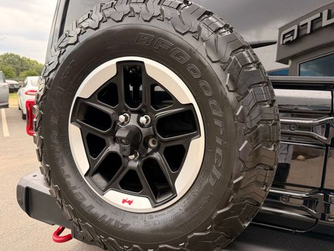 Used 2021 Jeep Wrangler Unlimited Rubicon AWD/4WD image 26