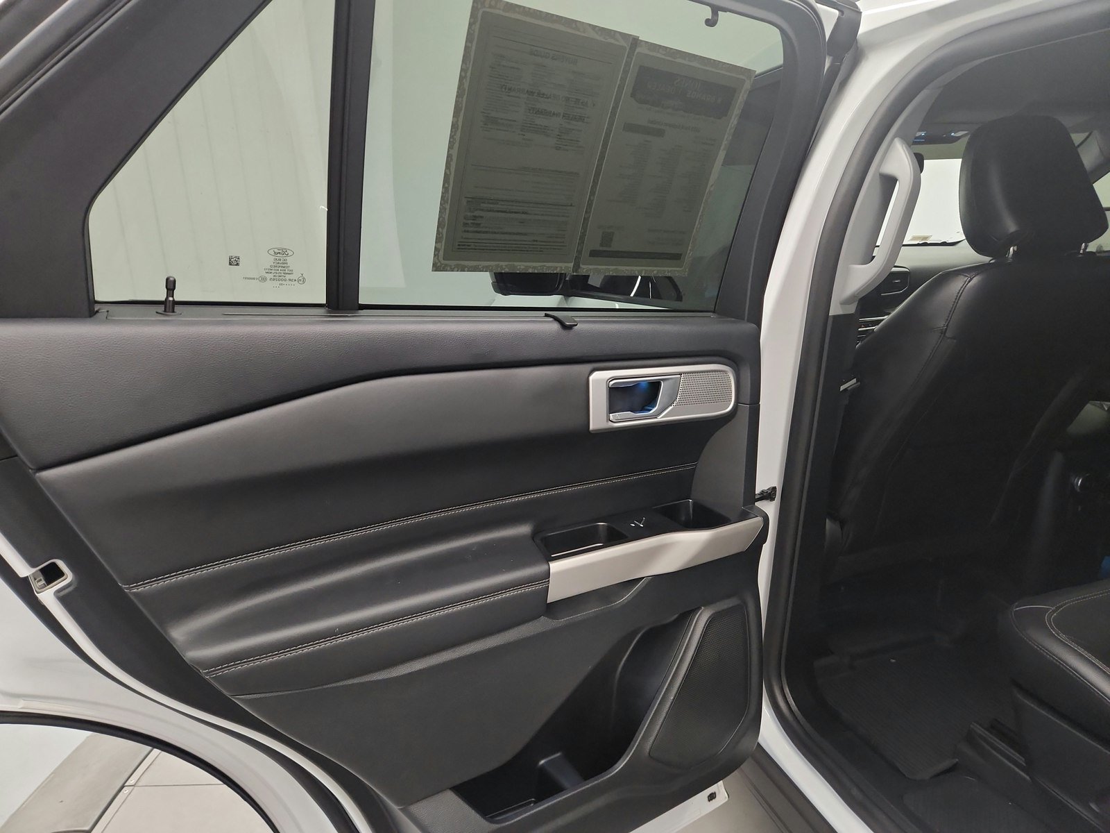 Used 2023 Ford Explorer Limited RWD image 24