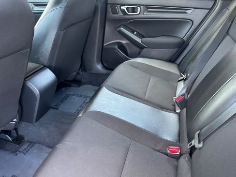 Used 2025 Honda Civic Sport image 4