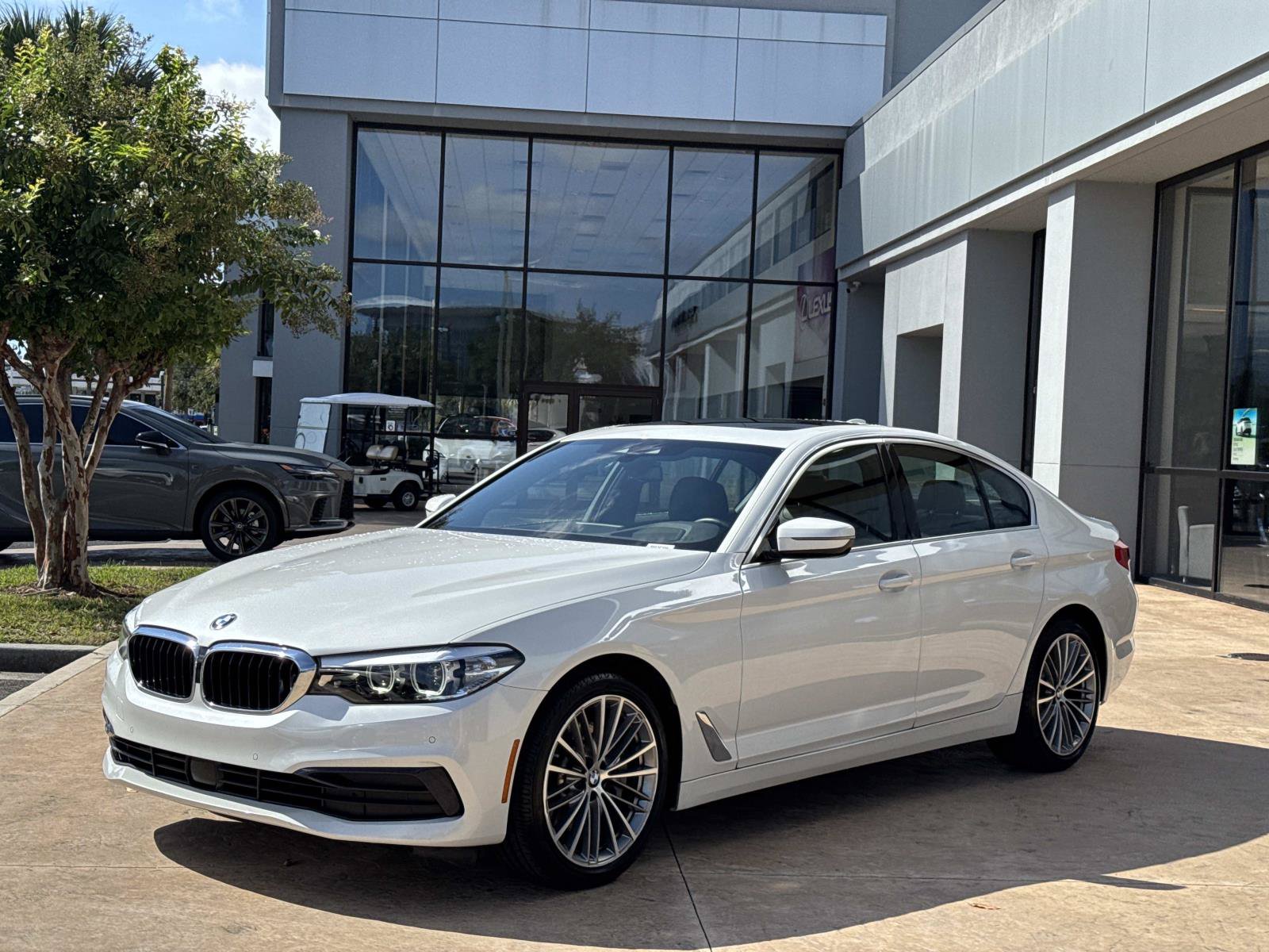 Used 2019 BMW 540i RWD image 7