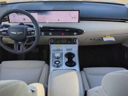 New 2026 Genesis GV70 2.5T Select image 13