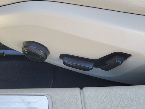 Used 2024 Volvo S60 B5 Core image 7