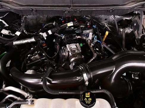 Used 2024 Ford F150 STX AWD/4WD image 33