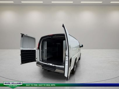 New 2026 Chevrolet Express 2500 Extended w/ Driver Convenience Package