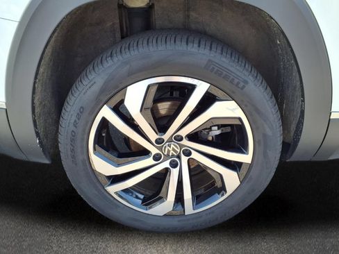 Used 2023 Volkswagen Atlas SEL AWD/4WD image 27
