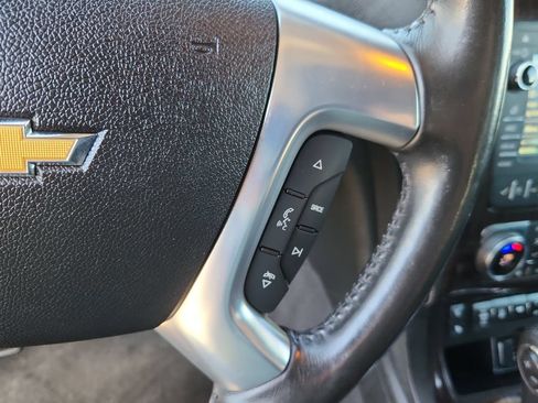 Used 2017 Chevrolet Traverse Premier AWD/4WD image 24