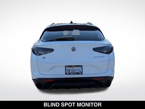 Used 2024 Alfa Romeo Stelvio Veloce AWD/4WD image 5