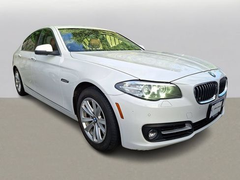 Used 2016 BMW 528i xDrive Sedan AWD/4WD image 2