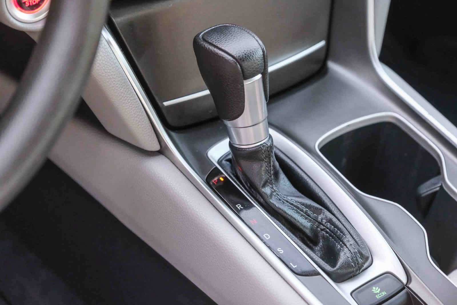 Used 2020 Honda Accord EX image 21
