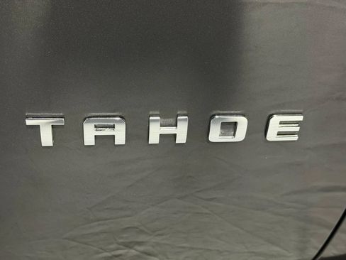Used 2011 Chevrolet Tahoe LT w/ Luxury Package RWD image 16