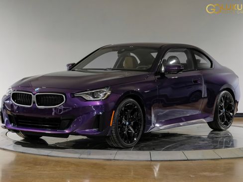 Used 2025 BMW 230i Coupe w/ Premium Package RWD image 8