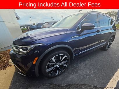 Used 2022 Volkswagen Tiguan SEL R-Line