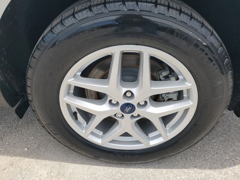 Used 2022 Ford Edge SEL image 28