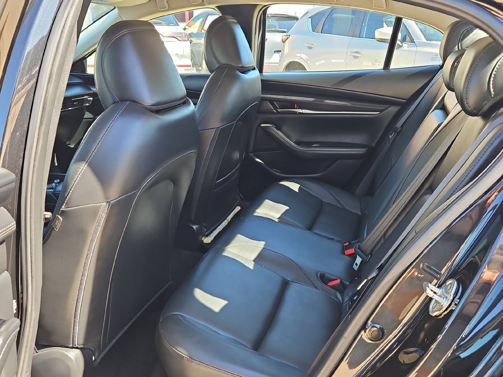Used 2025 MAZDA MAZDA3 s FWD image 28
