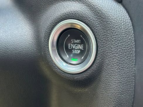 Used 2020 GMC Sierra 1500 AT4 w/ AT4 Premium Package AWD/4WD image 29